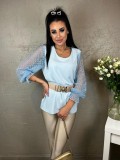 Elegancka bluzka z ozdobnym rękawem