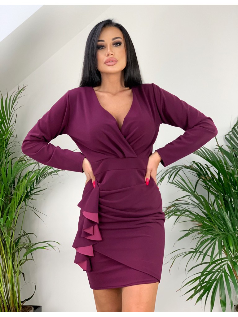 Kopertowa sukienka z falbanką z boku