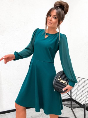 Rozkloszowana sukienka z siateczkowym rękawem