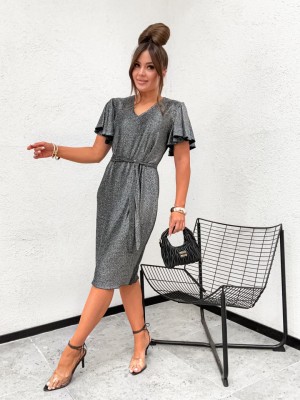 Błyszcząca sukienka z krótkim rękawem