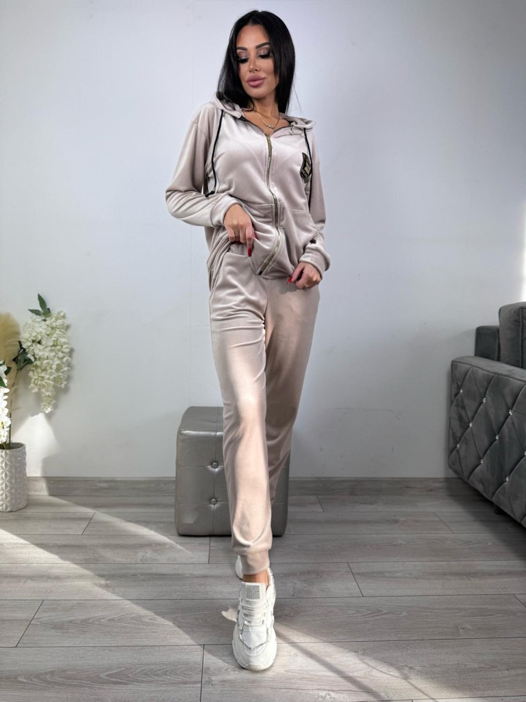 Welurowy komplet na suwak