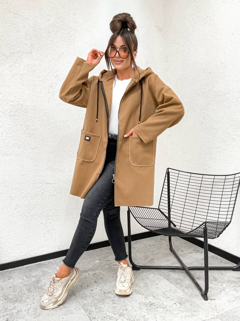 Płaszcz rozpinany z kieszonkami