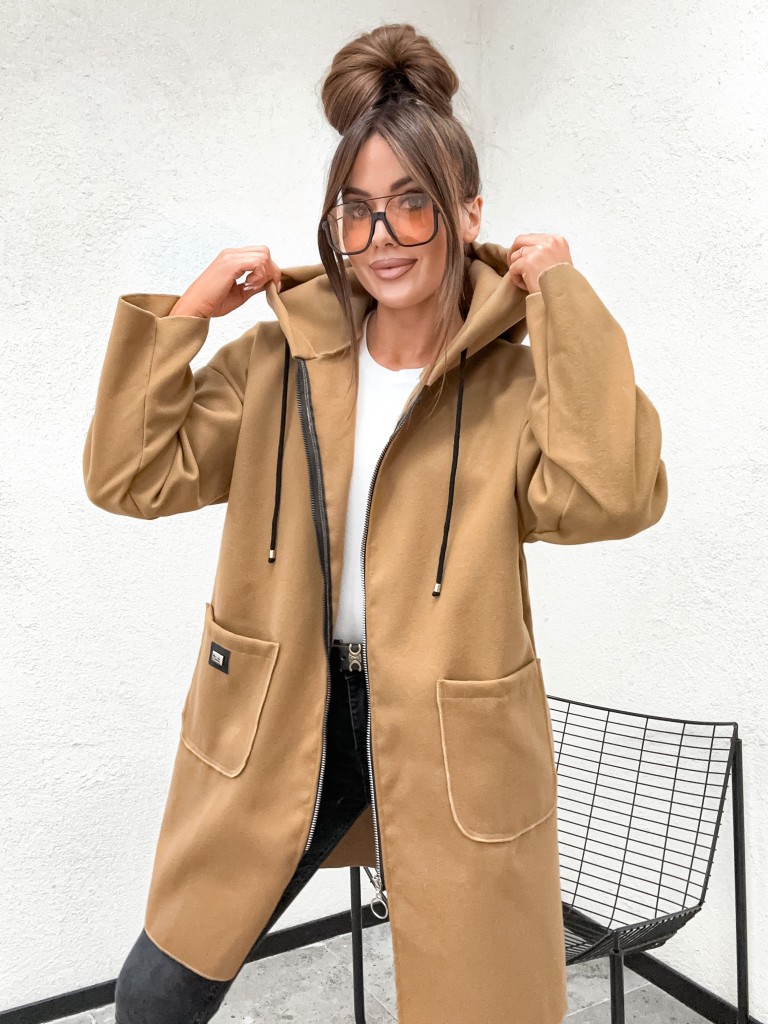 Płaszcz rozpinany z kieszonkami