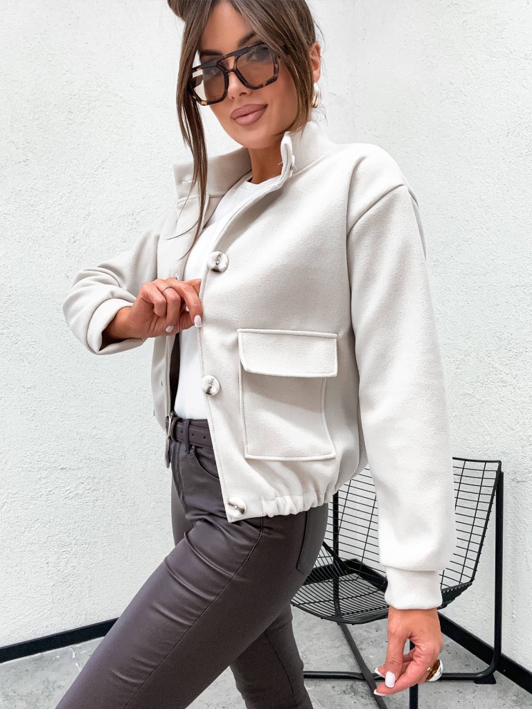 Katana z kieszeniami na guziki