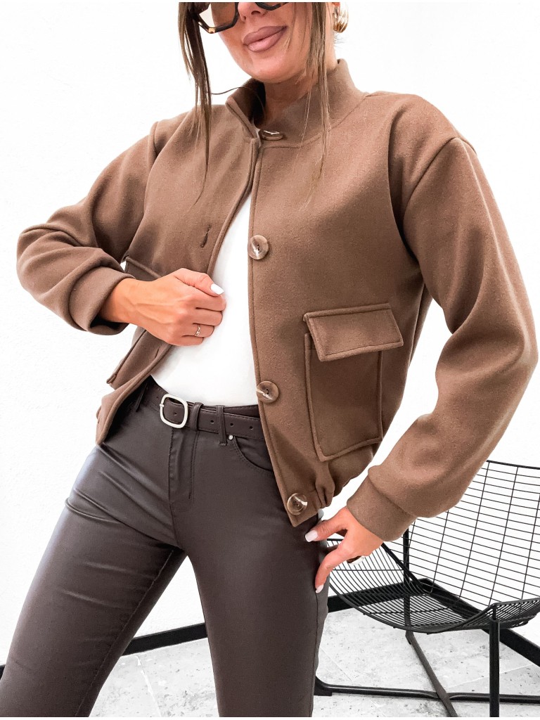 Katana z kieszeniami na guziki